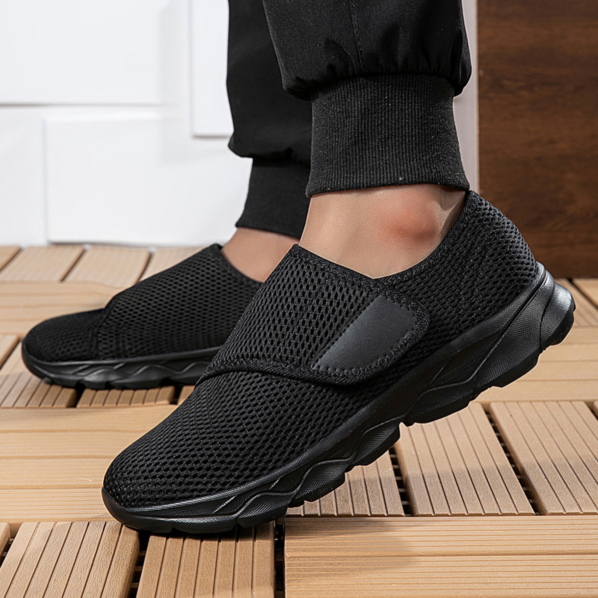 New Men Breathable Mesh Walkin - огляд і ціна Men Shoes Velcro