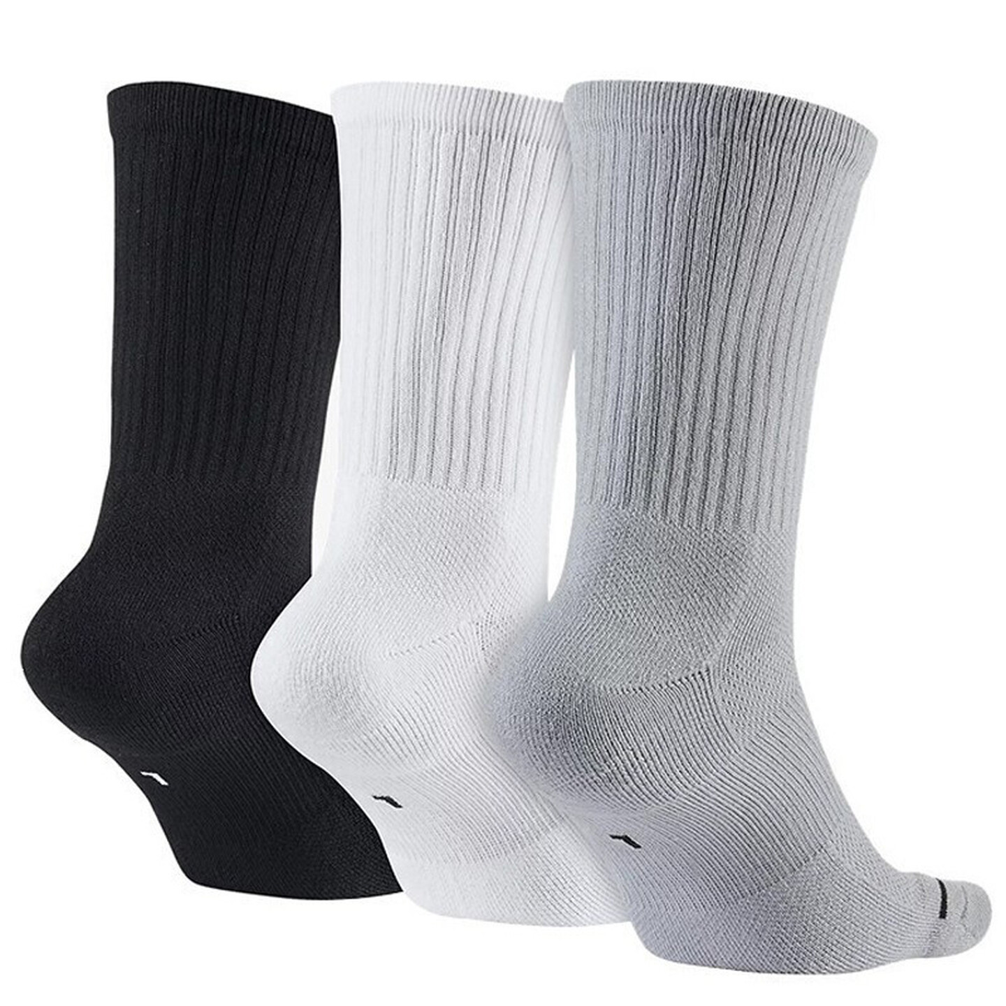 Nike (NIKE) 3-Pack Socks for M - огляд і ціна Men'S Shoes Nike Jordan