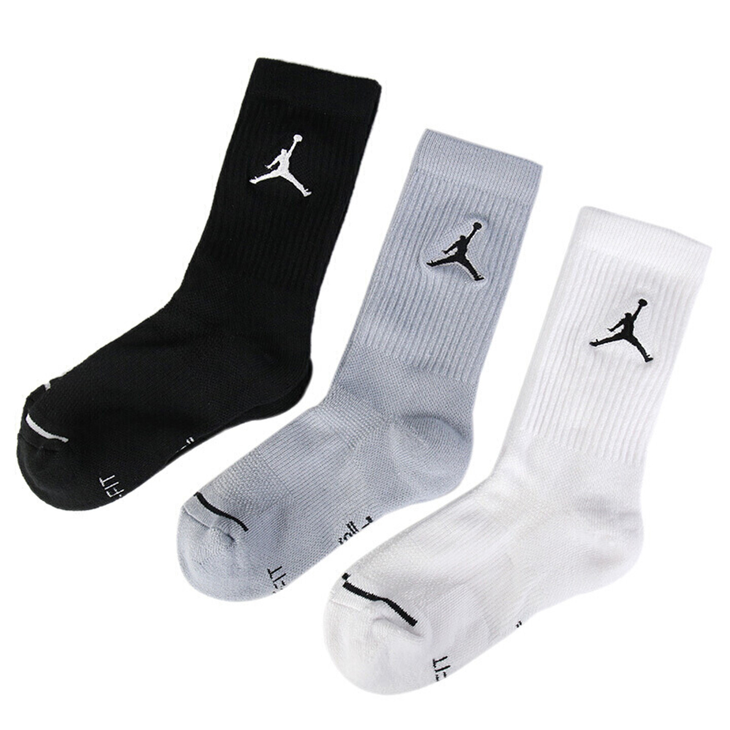 Nike (NIKE) 3-Pack Socks for M - огляд і ціна Men'S Shoes Nike Jordan