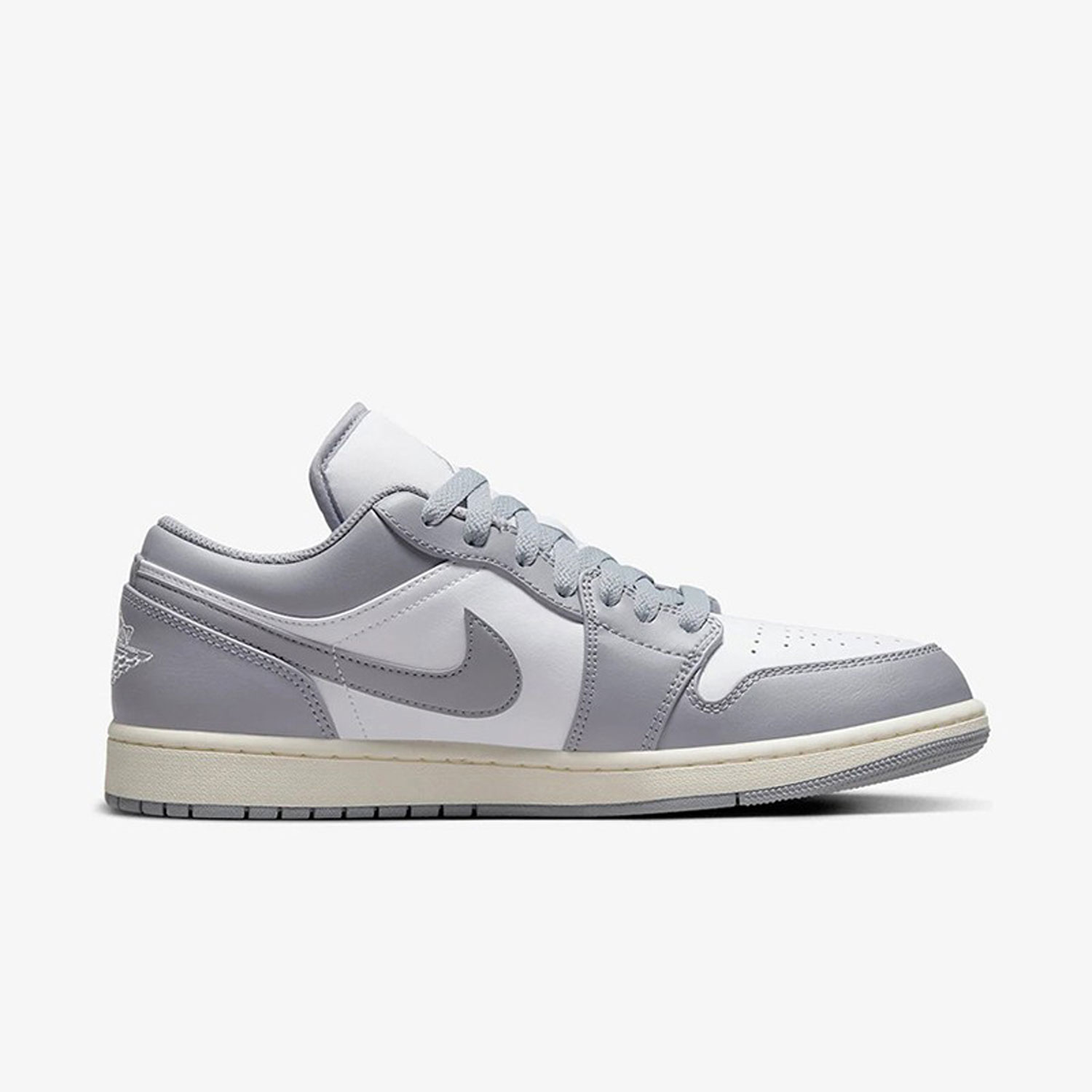 Nike Authentic Air Jordan 1 Lo - огляд і ціна Men'S Shoes Jordan 1
